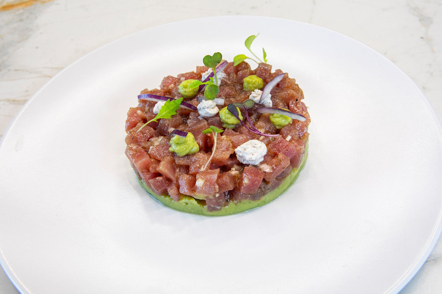Tuna tartare with tartufata sauce
