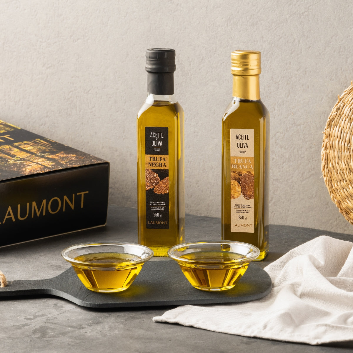 Black truffle oil + white truffle oil